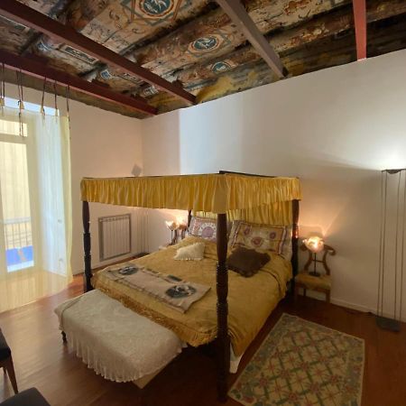 Casa Tiare, The Heart Of Piazza Plebiscito Apartment Наполи Екстериор снимка