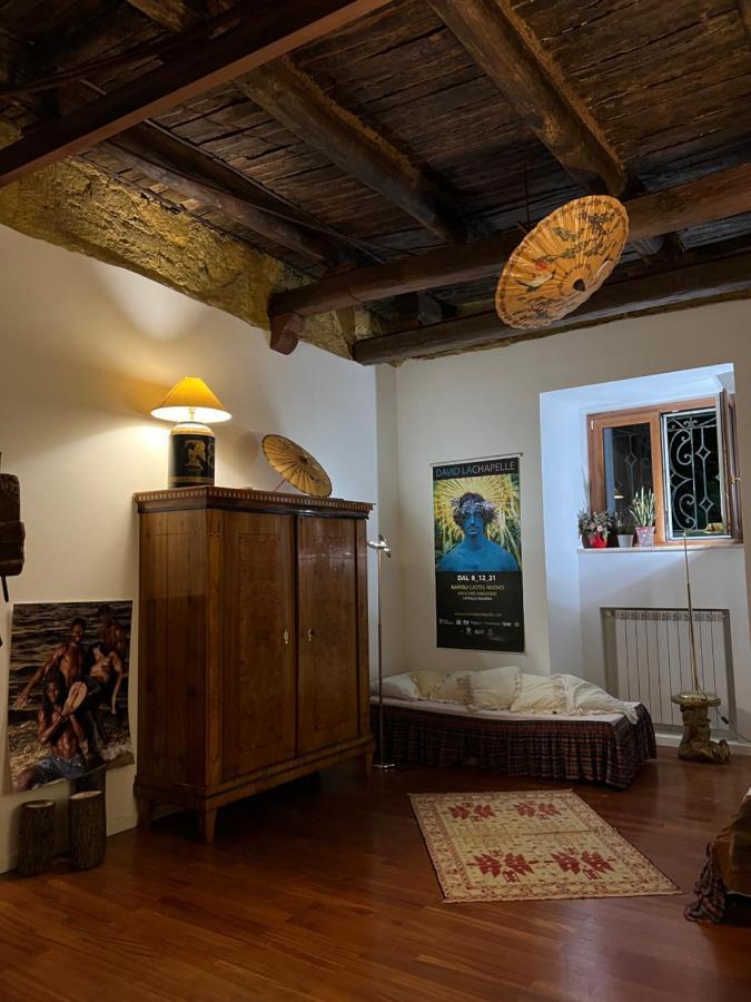 Casa Tiare, The Heart Of Piazza Plebiscito Apartment Наполи Екстериор снимка