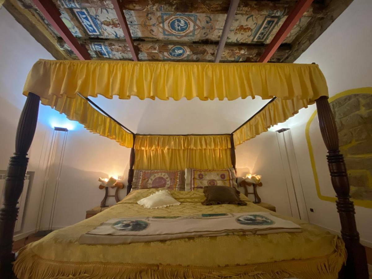 Casa Tiare, The Heart Of Piazza Plebiscito Apartment Наполи Екстериор снимка